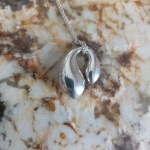 Tiffany Elsa Peretti double teardrop necklace